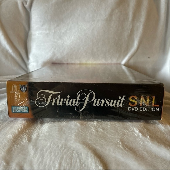 PARKER BROTHERS TRIVIAL PURSUIT DVD SNL EDITION SEALED GAME! Saturday Night Live - Picture 3 of 4